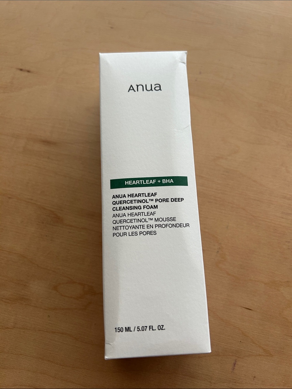 Anua Heartleaf Quercetin Pore Deep Cleansing Foam — White with Green Accent